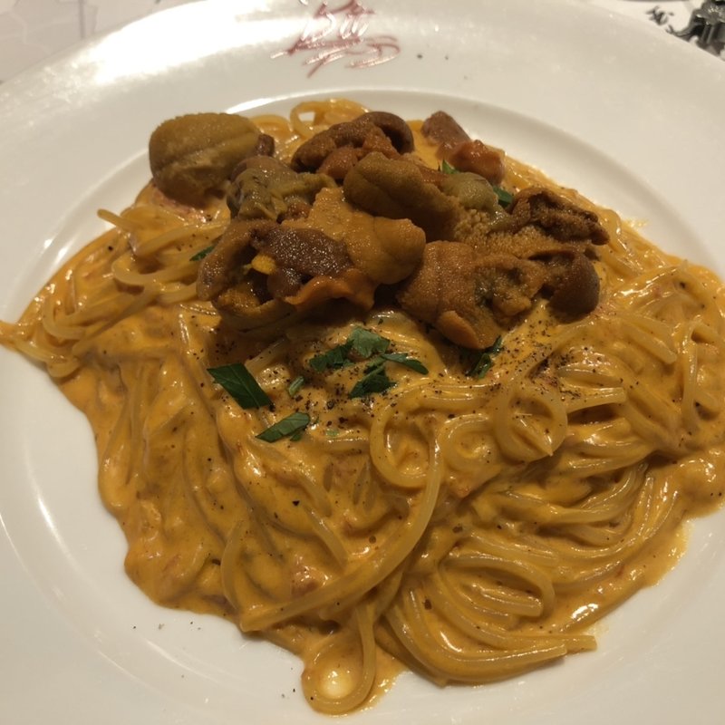 北海道産　生ウニのトマトクリームスパゲッティ(燕三条イタリアンbit 銀座)