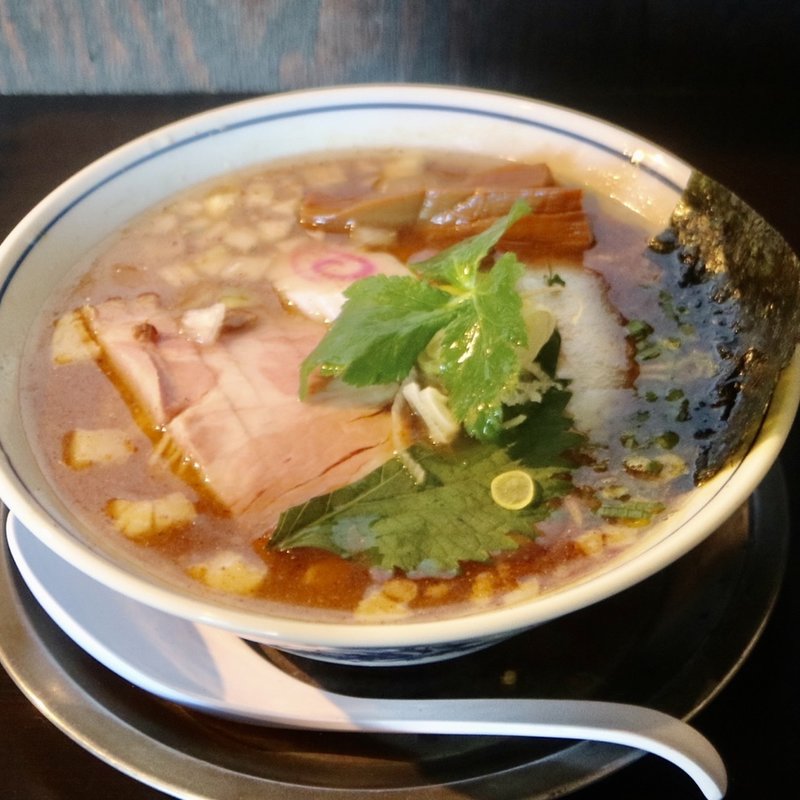 サバ煮干ラーメン(麺奏 弥栄 （iyasaka）)
