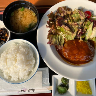 近江牛ハンバーグ定食(レストランあぐりちゃん)