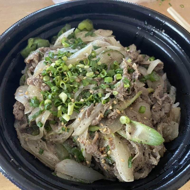 ネギ塩牛カルビ丼(吉祥寺どんぶり （きちじょうじどんぶり）)