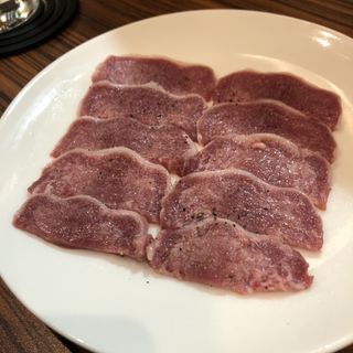 タン(岩崎ホルモン)