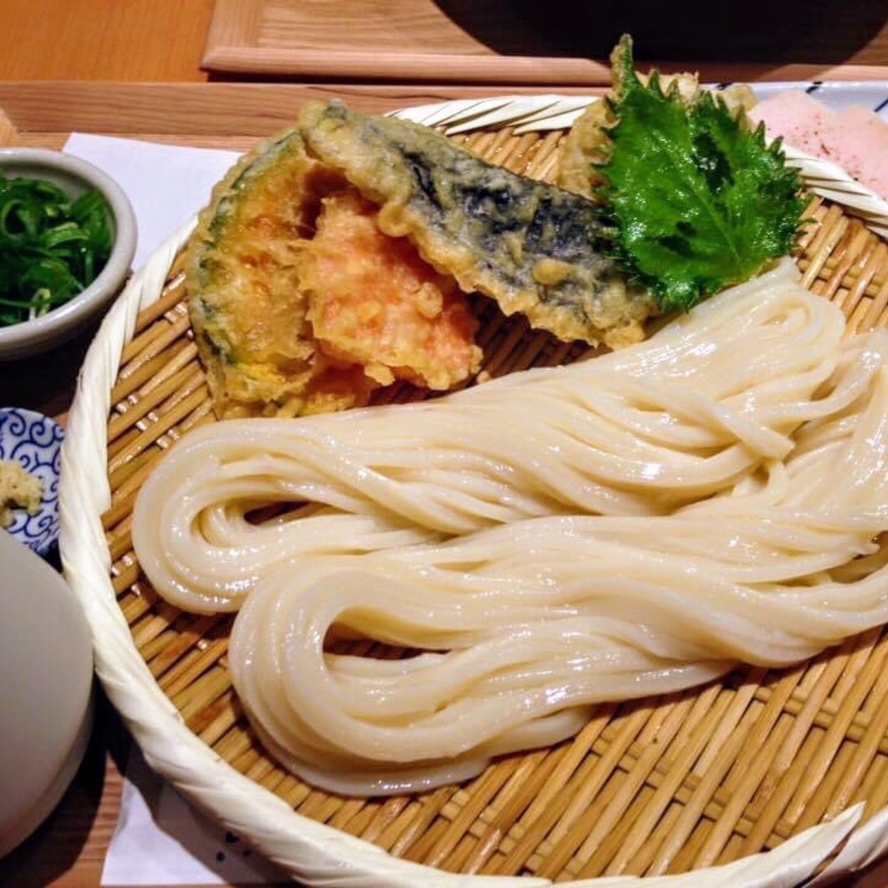 野菜天ざるうどん(切麦や甚六)の口コミ一覧 | おいしい！が増える