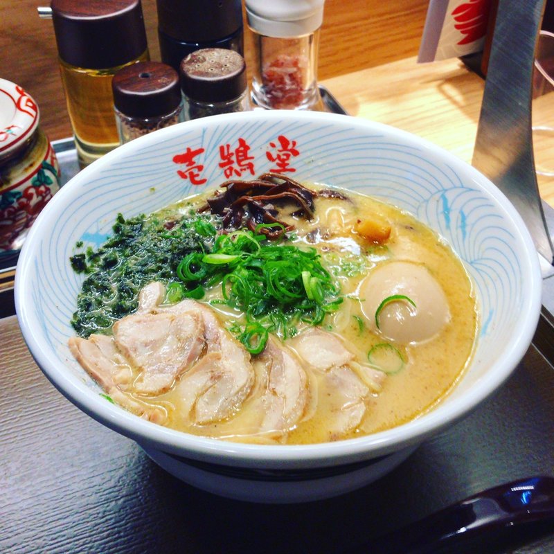 味玉鶏骨らーめん(壱鵠堂 下北沢店)