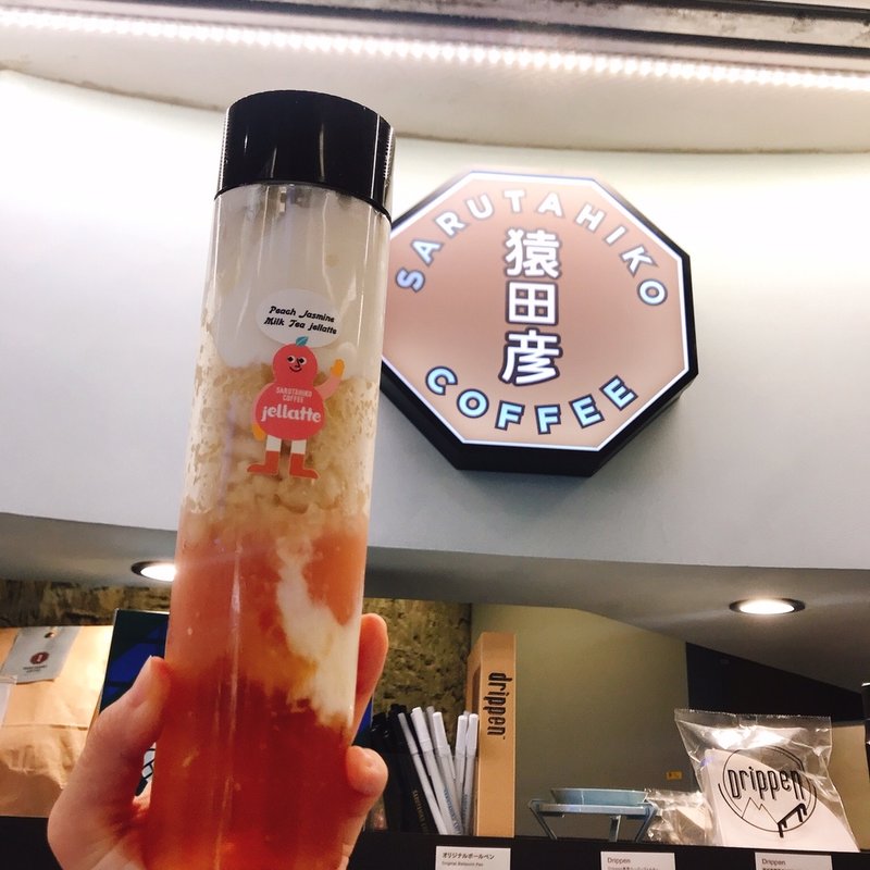 ジェラッテ　ゴロっと白桃、ジャスミンミルクティージェラッテ(猿田彦珈琲 ビームス ジャパン 新宿店 )