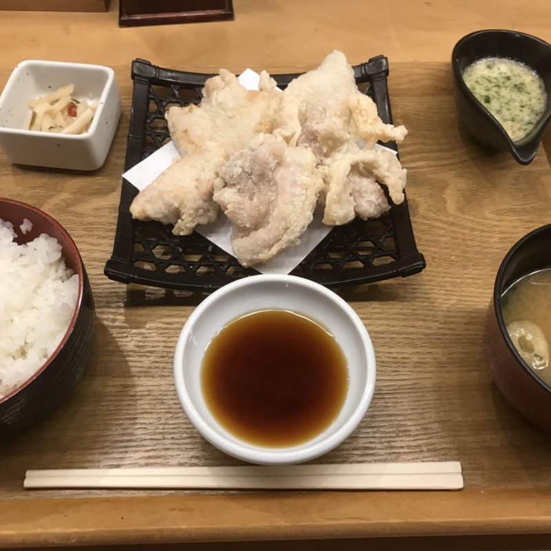 白い唐揚げ定食(鶏の宮川)