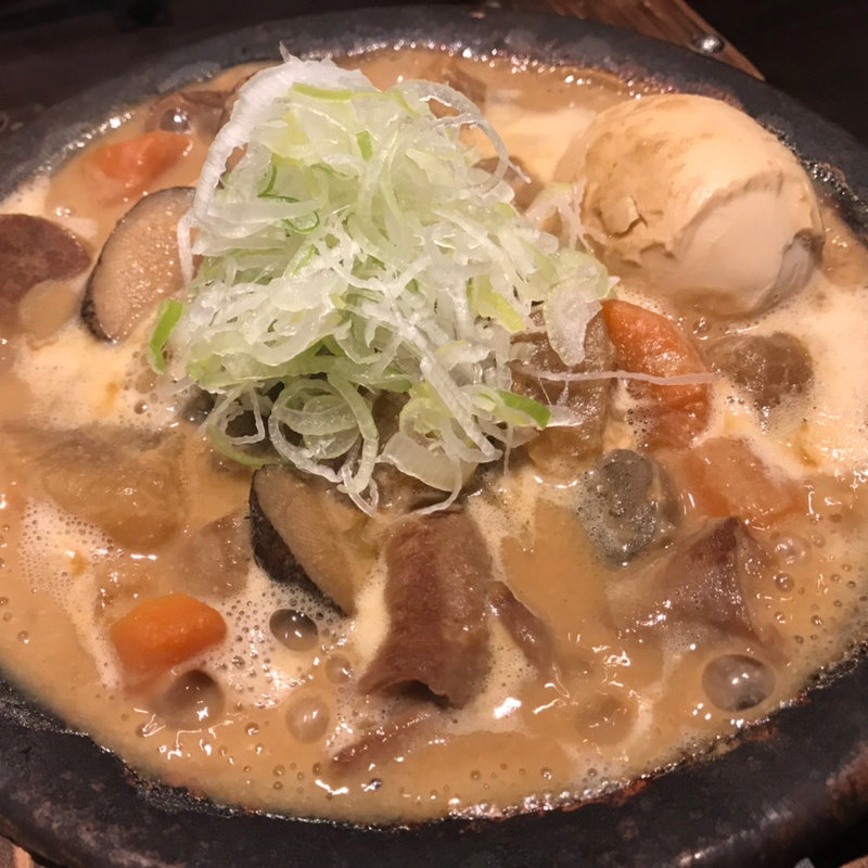 牛モツ酒粕味噌煮込み(虎連坊)