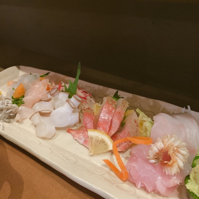 刺身四点盛り(MARU （まる）)