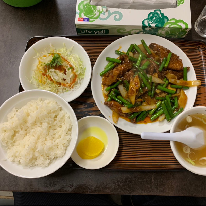 ニンニクの芽とレバー炒め（辛い）(中国飯店 泰陽楼 東三番町店)