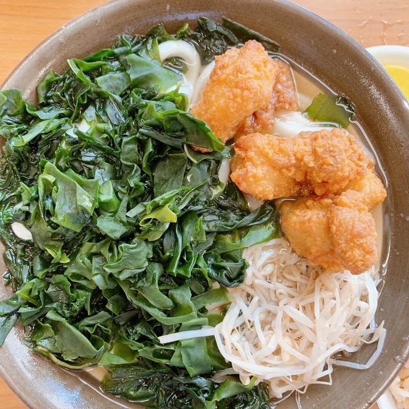 唐揚げワカメうどん(牧のうどん 大野城店)