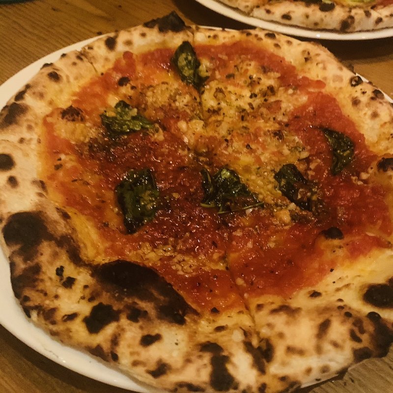 ナポリターナ(窯MARU)