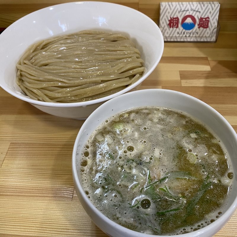 TTT 3兄弟(桐麺 )