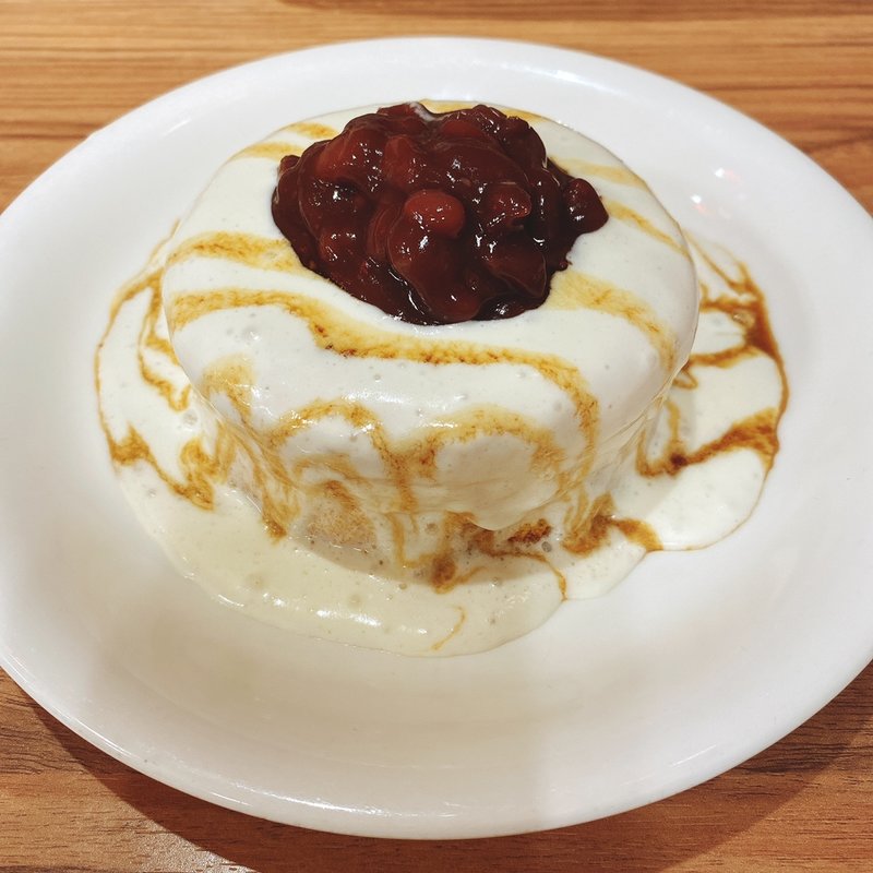 あんこ　マスカルポーネスフレ(カフェ・ド・ペラゴロ（cafe de peraioro）)