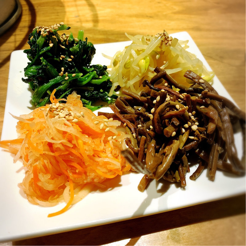 ナムル(山賊ホルモン)