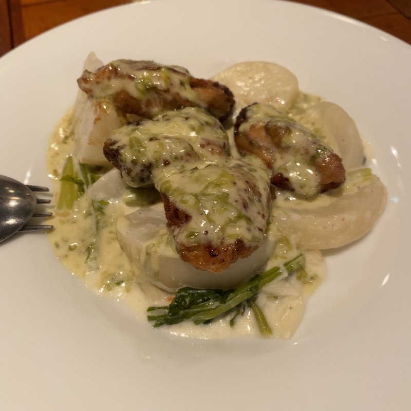 牡蠣のムニエル(鶴見葡萄酒酒場 )