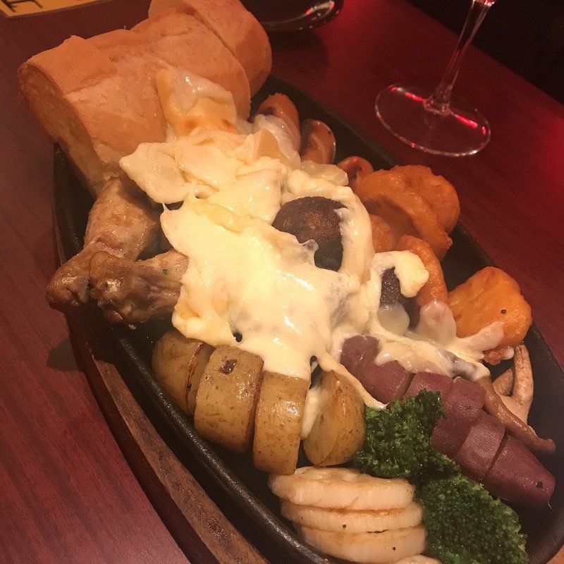 『ボリュームたっぷりトマトのスタンダードプラン』2時間飲み放題付き(ワイン酒場 トマト)