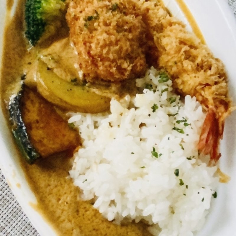 ロブスタークリームカレー(楽食楽酒まこと)
