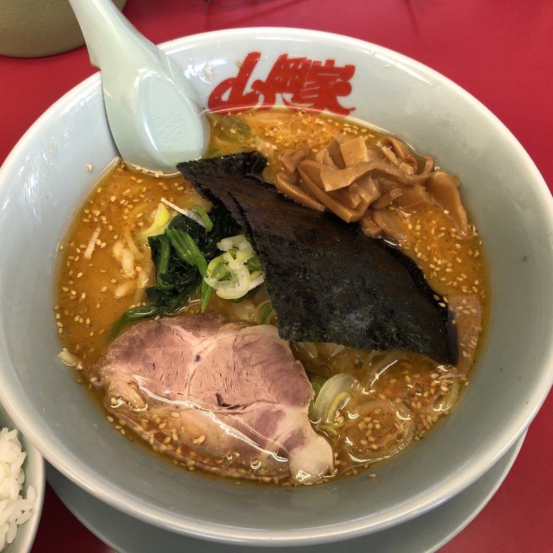 特製味噌ラーメンとメンマ(ラーメン山岡家 明石店)