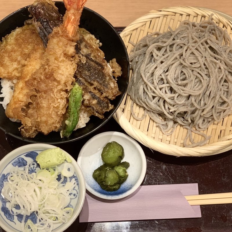 ごまそばと天丼セット(北前そば高田屋　目黒駅前店)