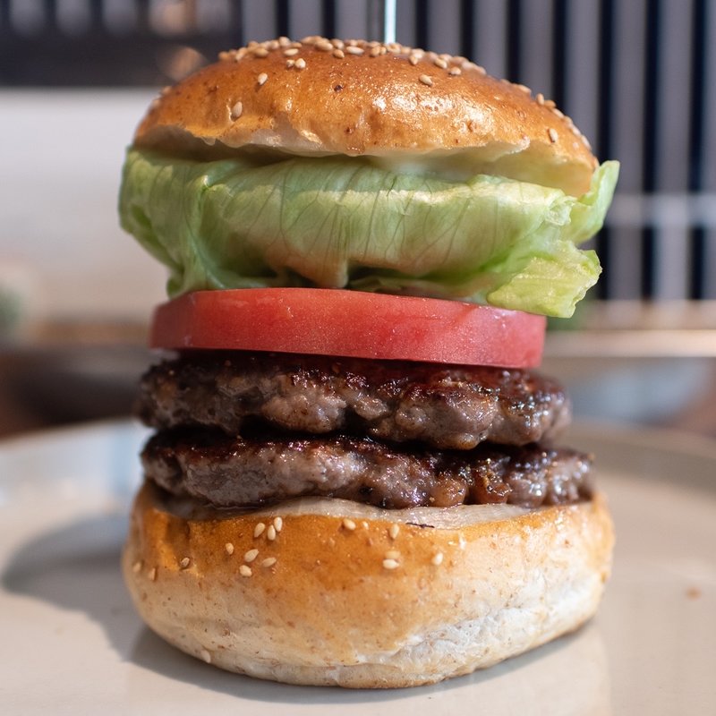 基本のバーガー(燻製塩) パティ追加(マルハチバーガースタンド)