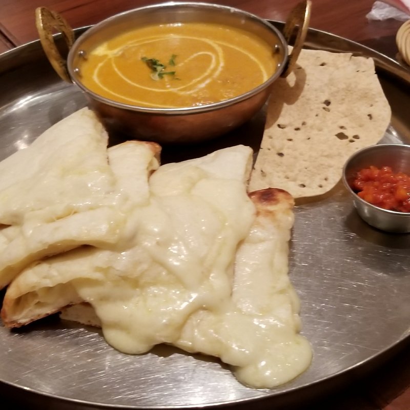 チーズナンセット(インドレストランBINDU イオンモール大阪ドームシティー店)