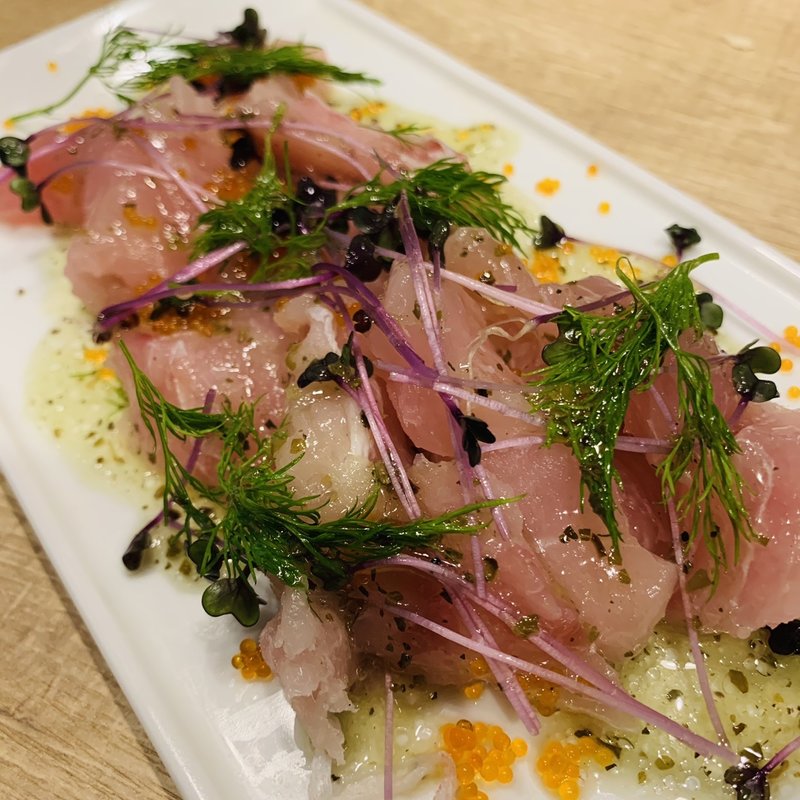 旬魚なカルパッチョ(リトル　デリリウムカフェ　ハレザトーキョー)