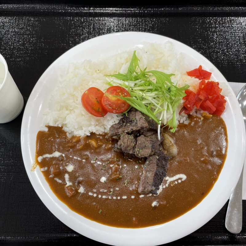 白老牛カレー(ヒンナヒンナキッチン 炎)
