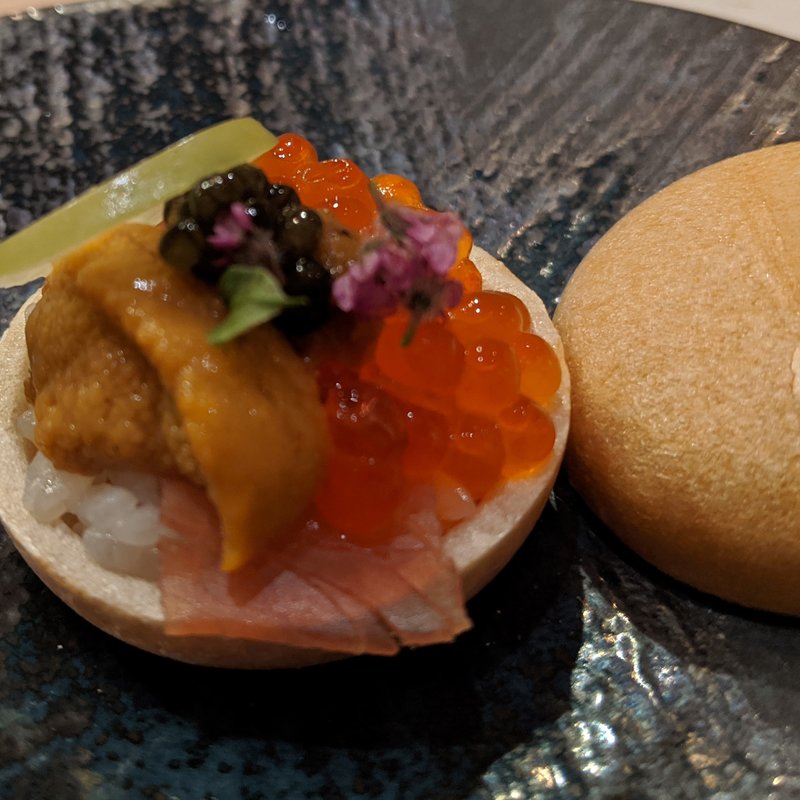 鮨もなか(鮨やまけん 新宿東口店)