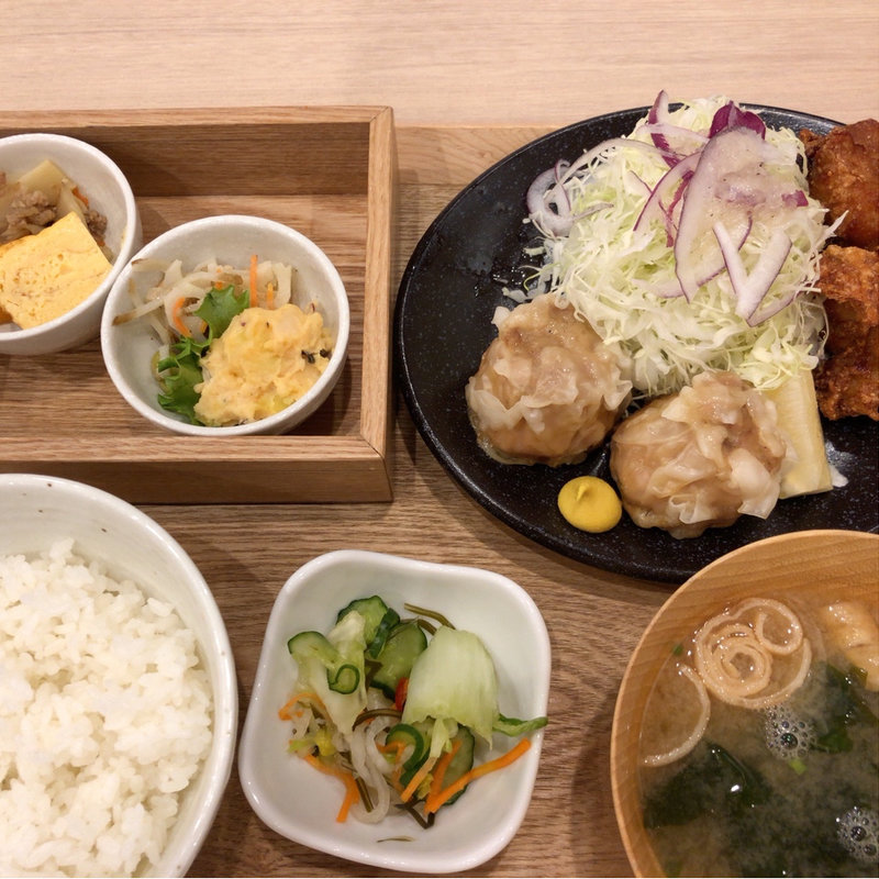 みなとみらい定食(お食事処 みなとみらい食堂)