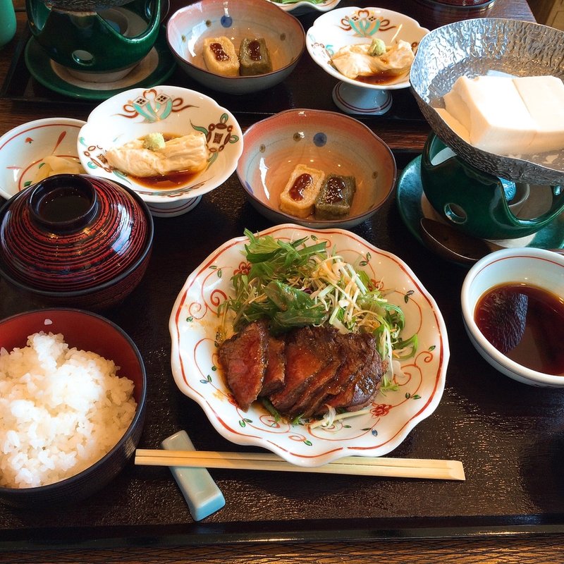 萩＜はぎ＞膳【全7品】(庵珠 （あんじゅ）)