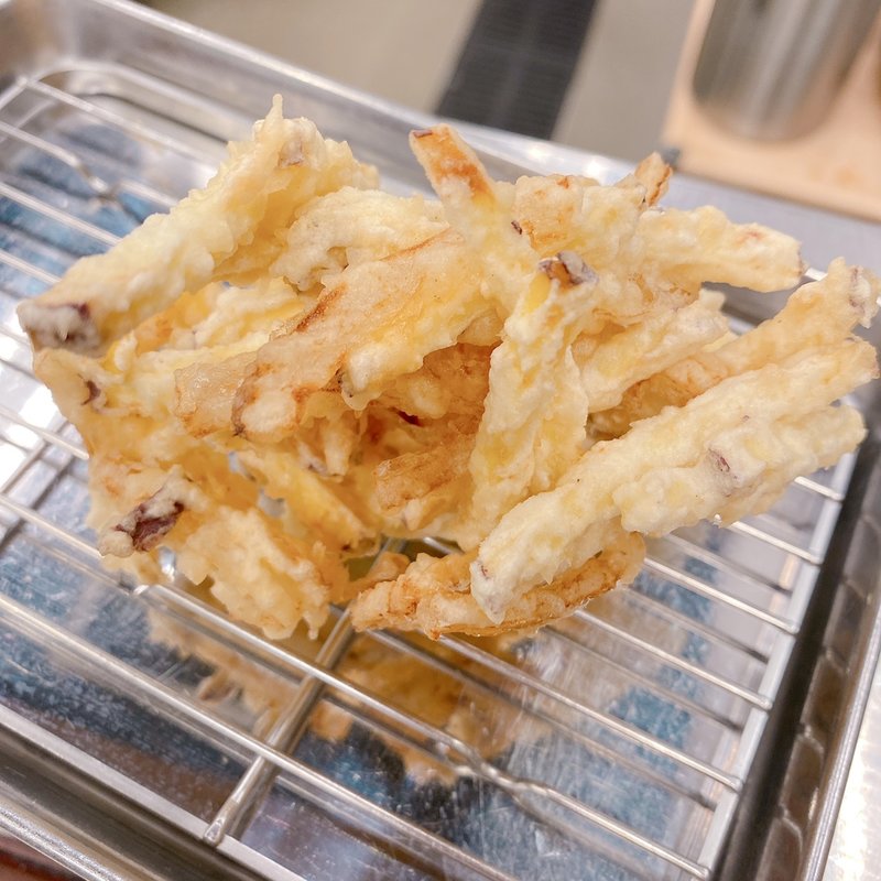 天ぷら（彩りさつまいものかき揚げ）(天ぷら定食まきの西神中央プレンティ)