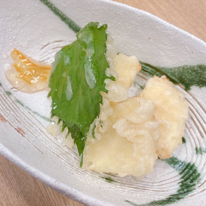 天ぷら（スカモルツァチーズ天　ゆずマーマレード添え）(天ぷら定食まきの西神中央プレンティ)