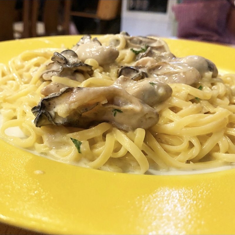 牡蠣のクリームパスタ(トラモント )