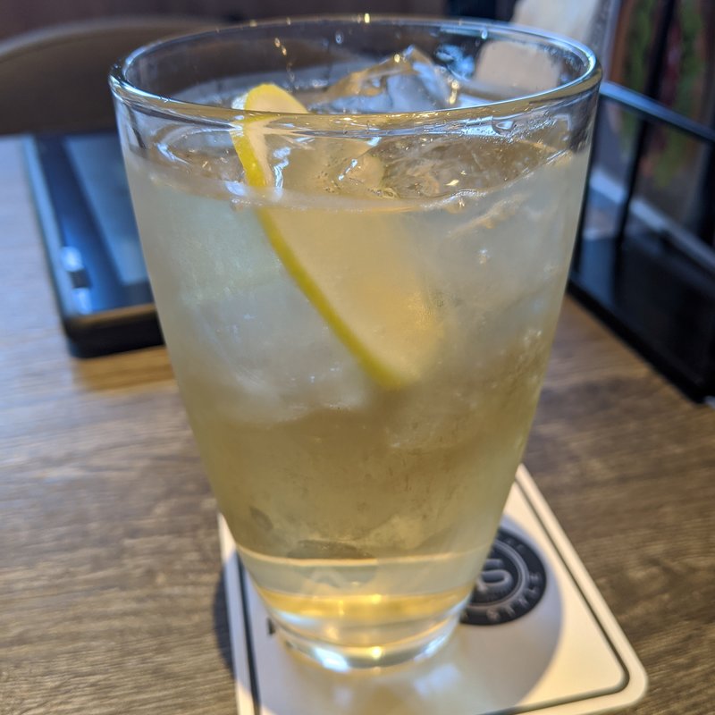 ハイボール(モスプレミアム 桜木町クロスゲート店)