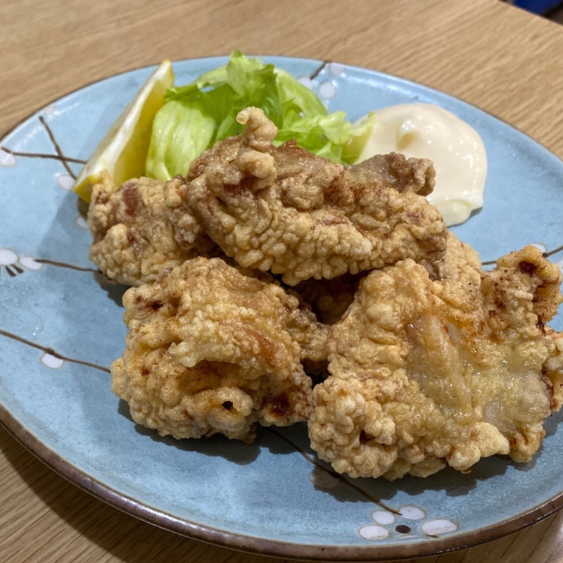 鶏の唐揚げ(アジアンキング )