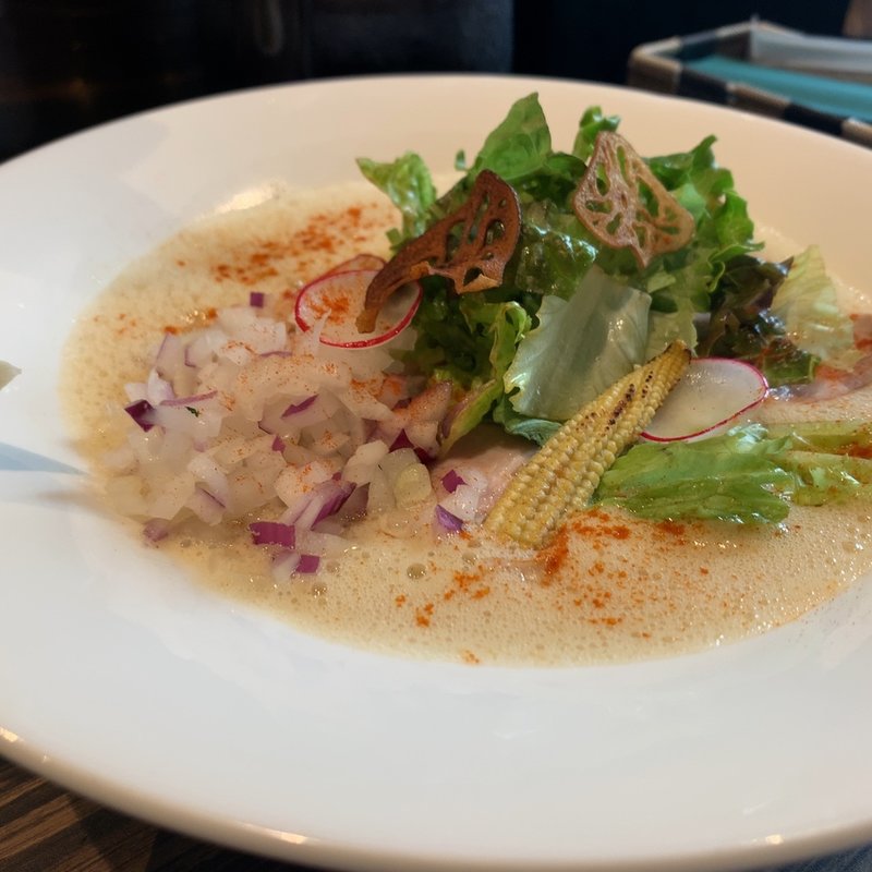 芳醇香味鶏白湯そば(麺とカフェ処 悠然かしや)
