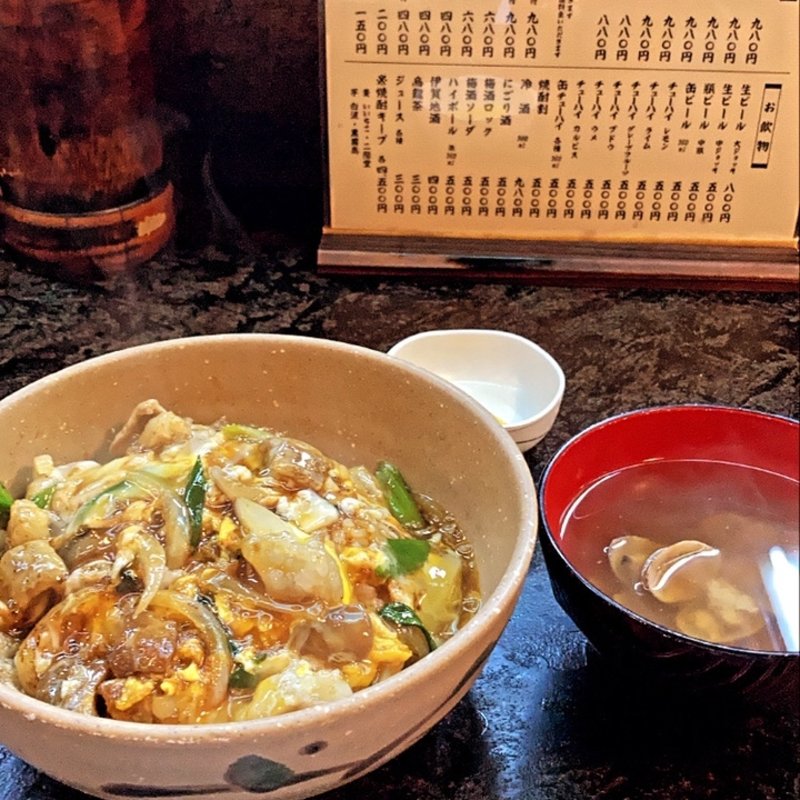 ホルモン丼(名阪上野ドライブイン　おすみ )
