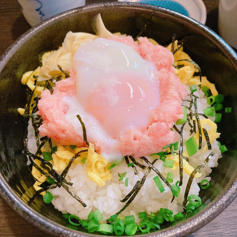 ネギトロ月見丼(まぐろのなかだ屋)