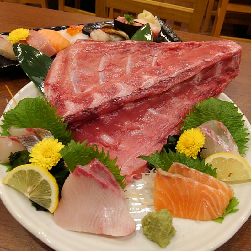 特選お造り盛り合わせ(オッサンすし酒場)