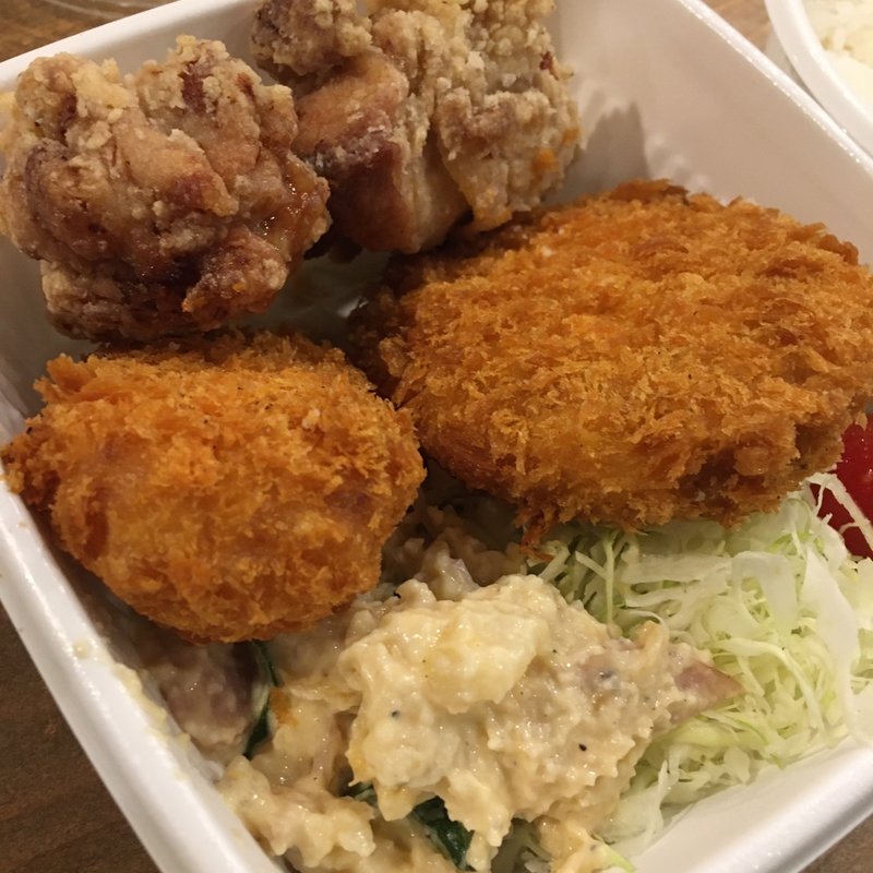 ミックスフライ弁当(鳥良商店 浅草橋駅前店)