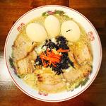 肉煮干生姜そば(貝節麺raik)