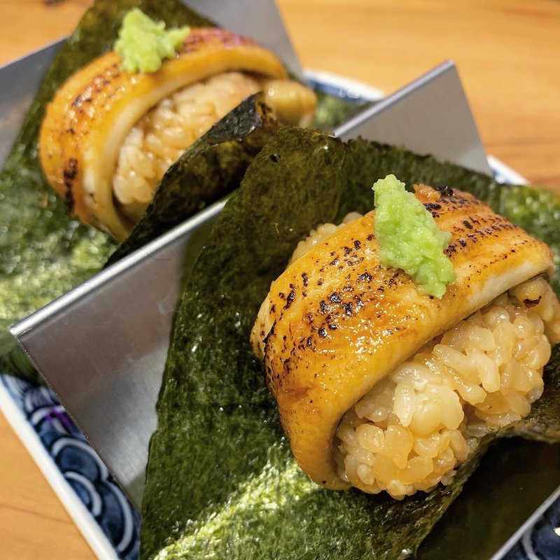 アナゴさんのおにぎり(大衆食堂 ゆしまホール)