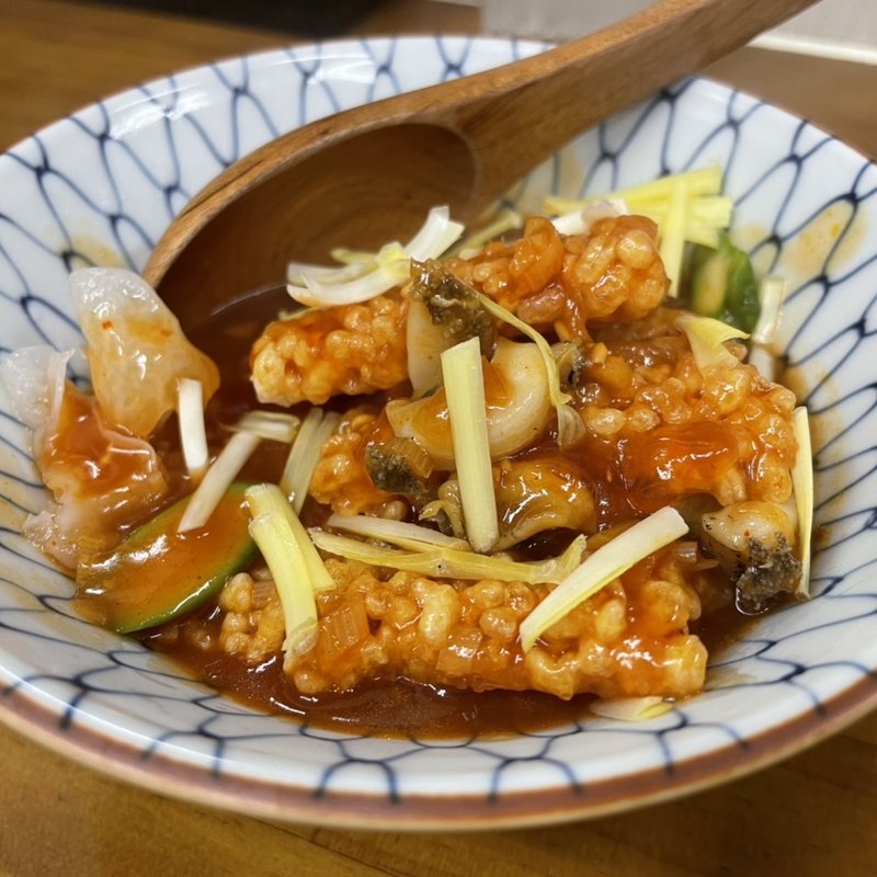 チリソース餡おこげ丼(ラーメン専科 竹末食堂)