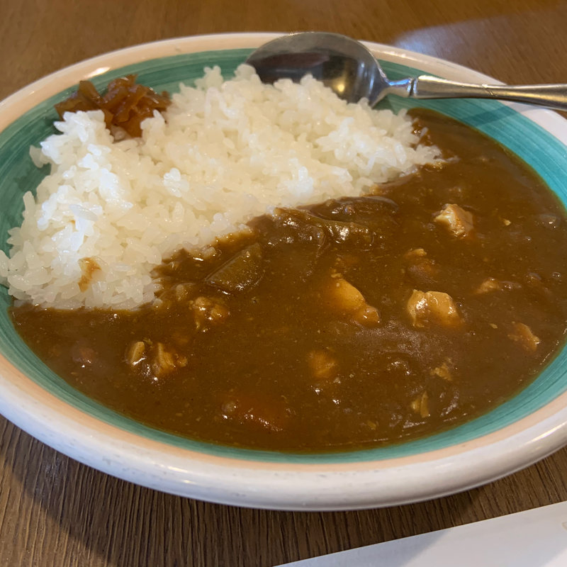チキンカレー(洋菜ウッフ)
