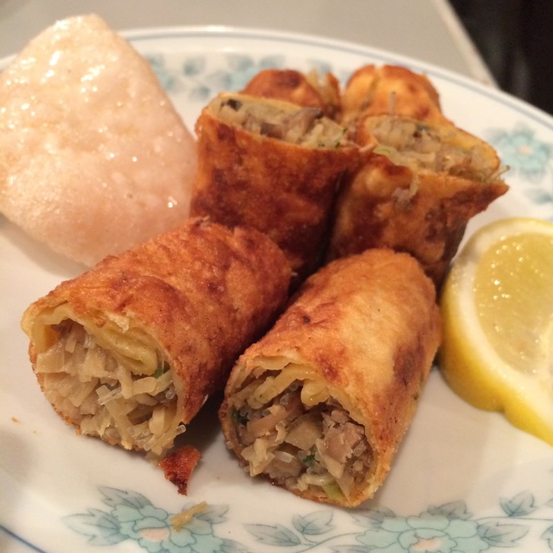 玉子皮の春巻(夜来香 （イエライシャン）)