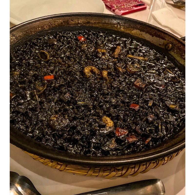 イカスミパエリア(アロセリア ラ パンサ)