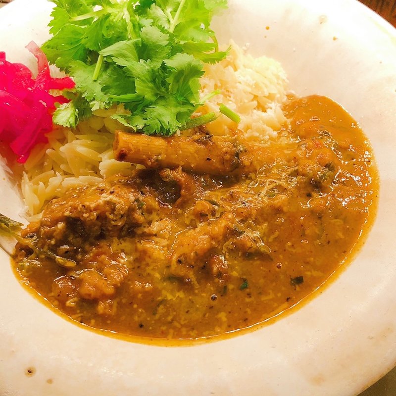 本日のスパイスカレー（海老トムヤムスパイスカレーのリゾーニ）(創作タイ×イタリアンバル AMANe)