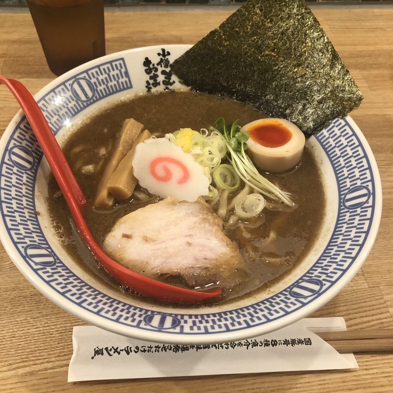 濃厚 豚骨魚介ラーメン(小僧またおまえか。)
