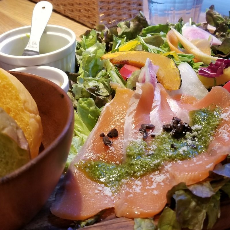 ガーデンプレート サーモンカルパッチョ(おやさいガーデン TIERRA （ティエラ） 阪急梅田店)