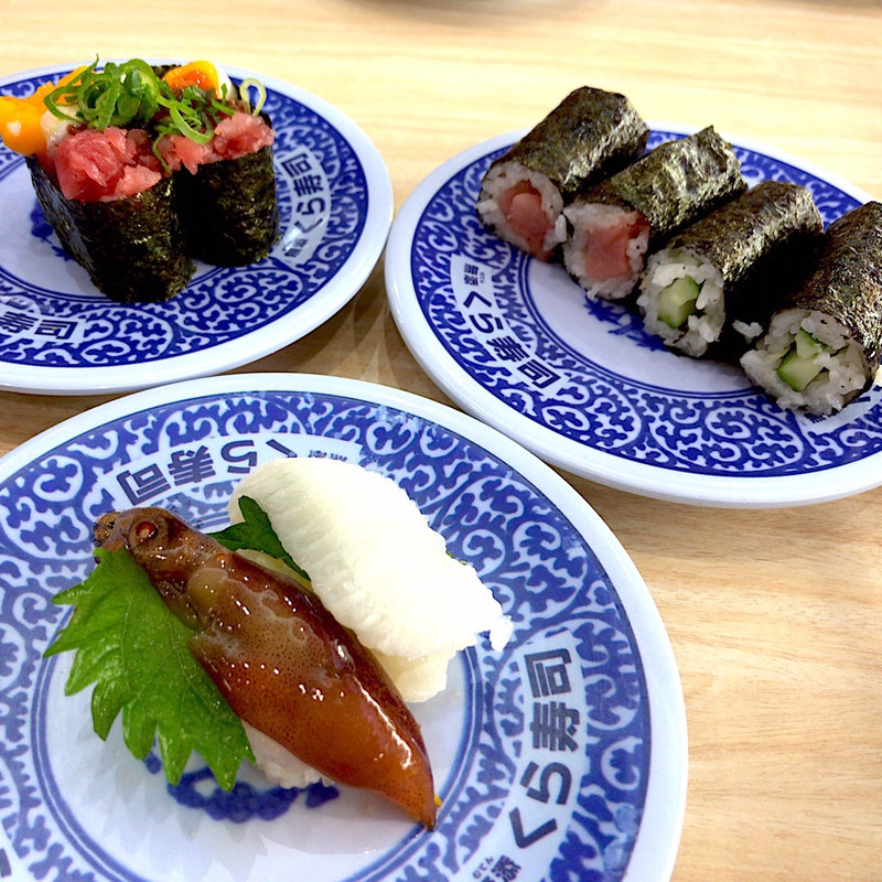 えんがわ(かれい)、国産ホタルイカ柚子醤油漬け、トロ鉄火、カッパ巻、まぐろユッケ(無添くら寿司 あすと長町店 )