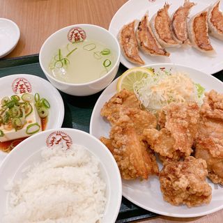 鶏の唐揚げ定食（餃子付き）(大阪王将 ブルメール舞多聞店)